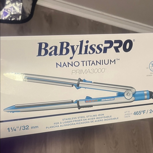 Babylisspro Other - BaBylissPRO Nano Titanium Hair Straightener - Silver